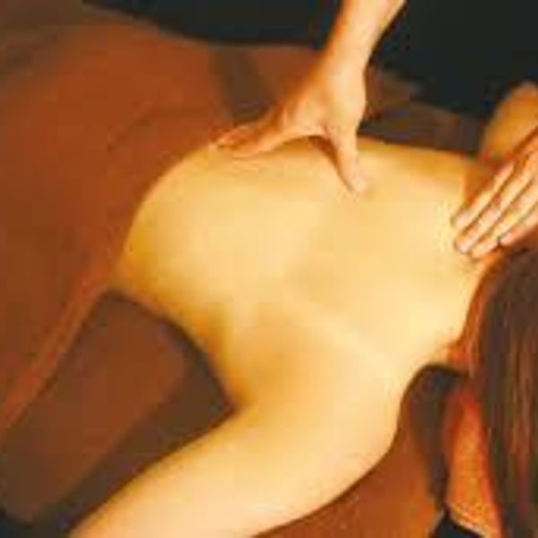 西東京でボディーのエステを当サロンで行っております